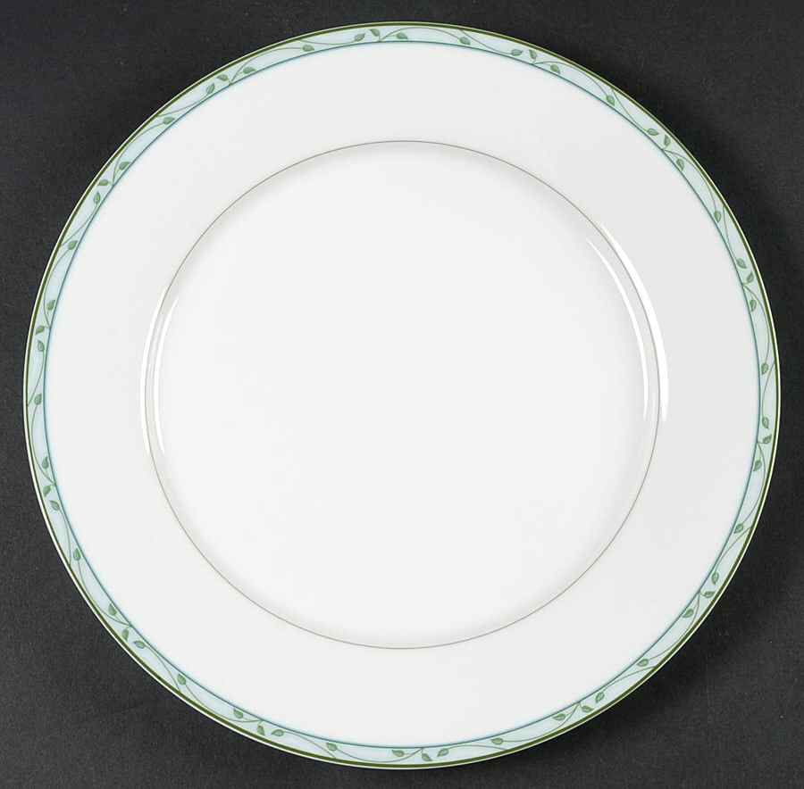 Perennial Green Dinner Plate by Nikko-1