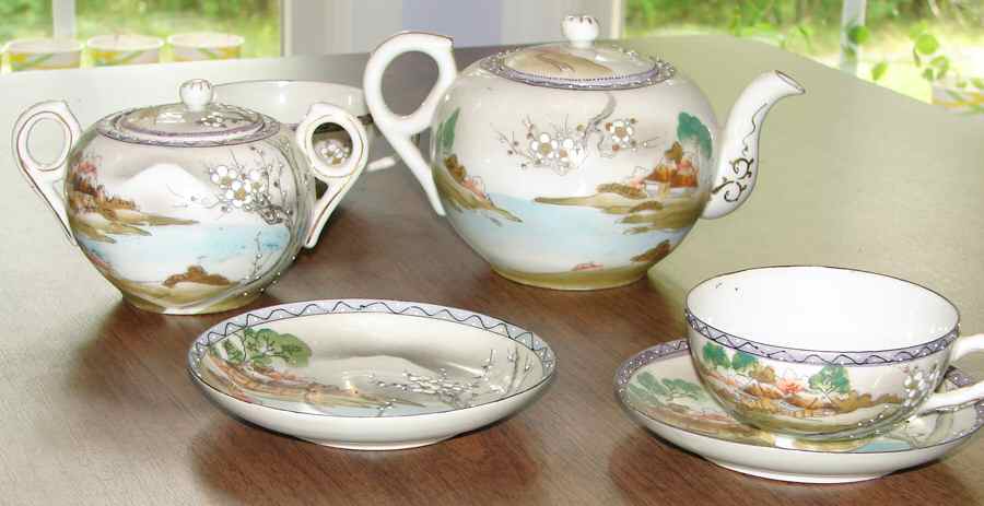 NIP188 Teapot & Lid by Nippon-1