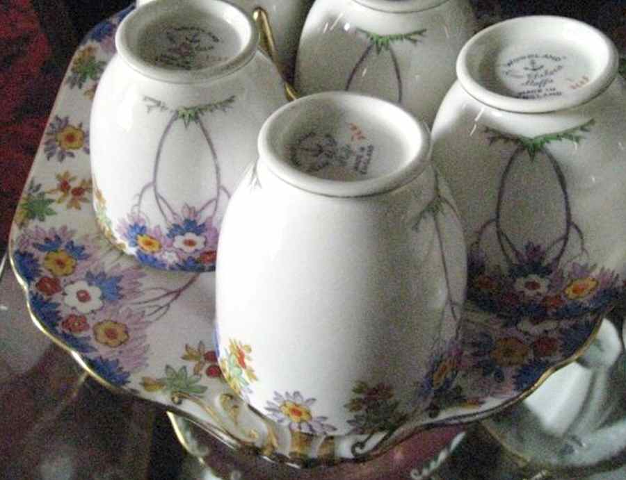 Woodland Square Handled Cake Plate by New Chelsea-1