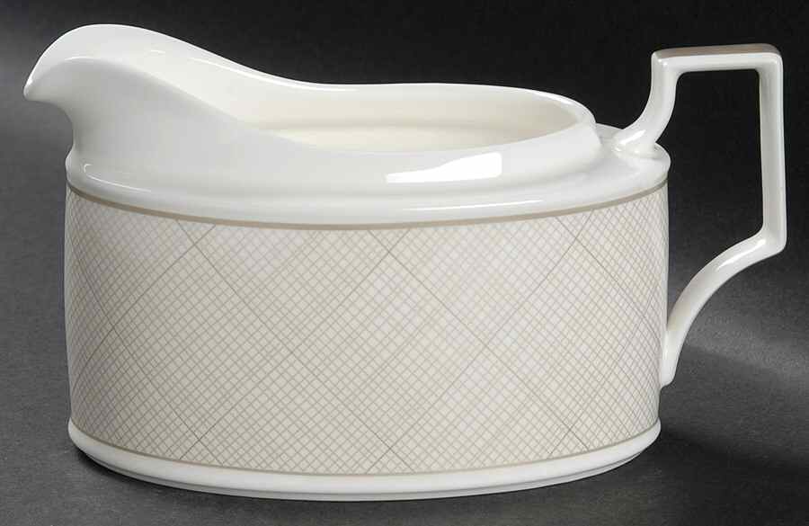 Veneto Gravy Boat by Noritake-1