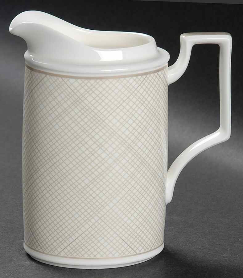 Veneto Creamer by Noritake-1