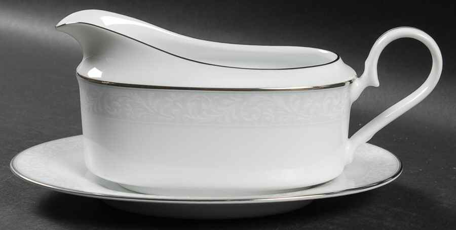 Alderwood Gravy Boat & Underplate (Relish/Butter) by Noritake-1