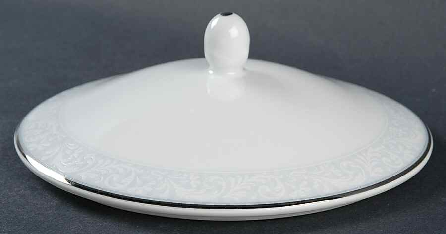 Alderwood Lid for Round Vegetable by Noritake-1
