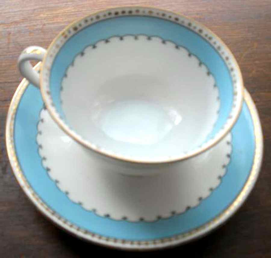 N3464 Footed Cup & Saucer Set by Noritake-1
