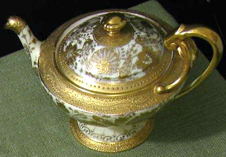 N4651 Teapot & Lid by Noritake-1
