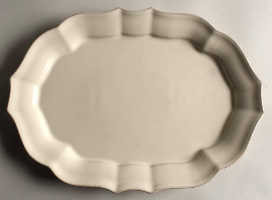 Toscano Cream 13" Oval Serving Platter by Noble Excellence-1