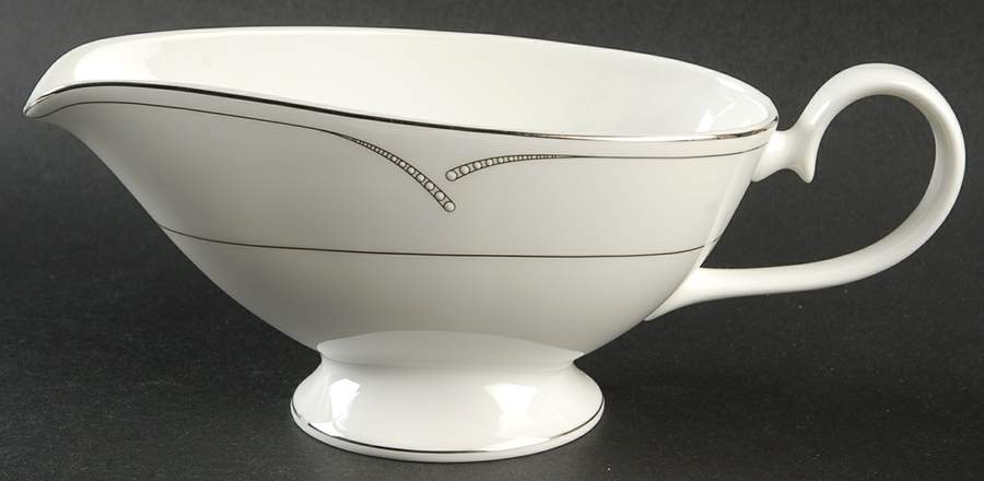 Entwine Gravy Boat by Nikko-1