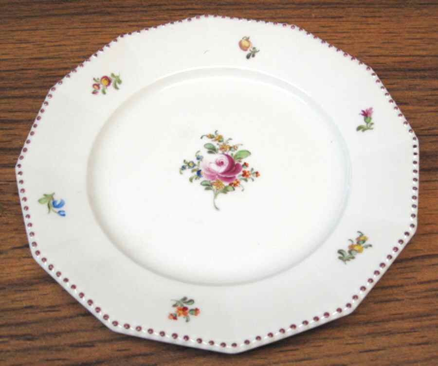 982 Dinner Plate by Nymphenburg-1