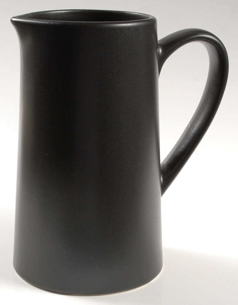 NAU4 64 Oz Pitcher by Nautica-1