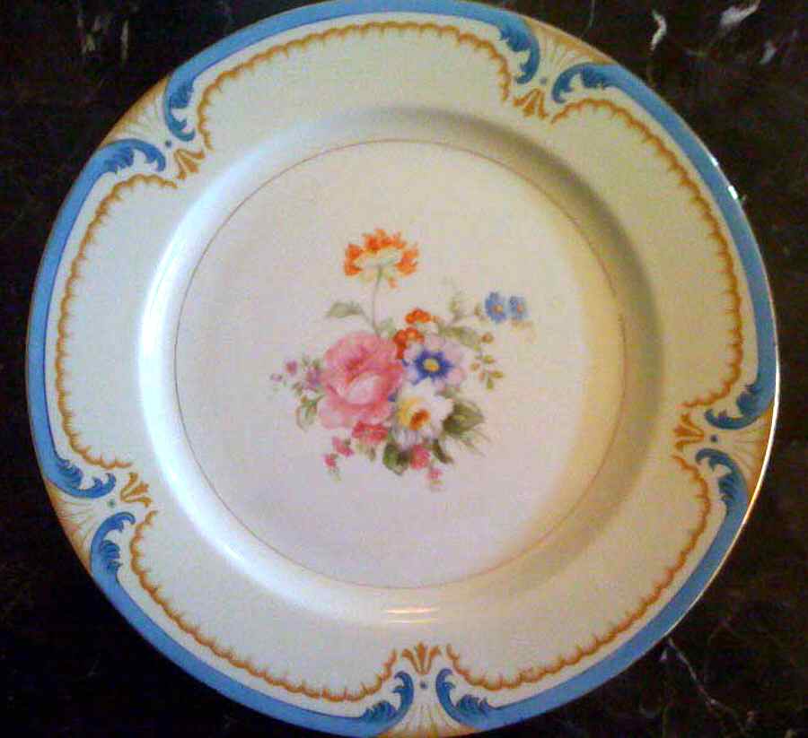 N3389 Dinner Plate by Noritake-1