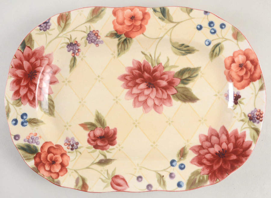 Splendor 14" Oval Serving Platter by Noble Excellence-1