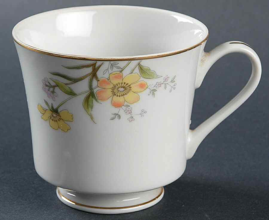 Allegro Footed Cup by Norleans-1
