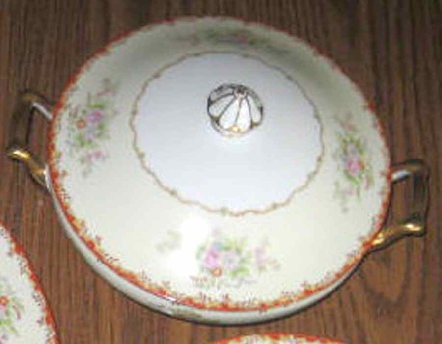 N3749 Round Covered Vegetable by Noritake-1