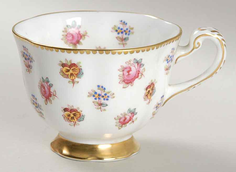 382A Footed Cup by New Chelsea-1