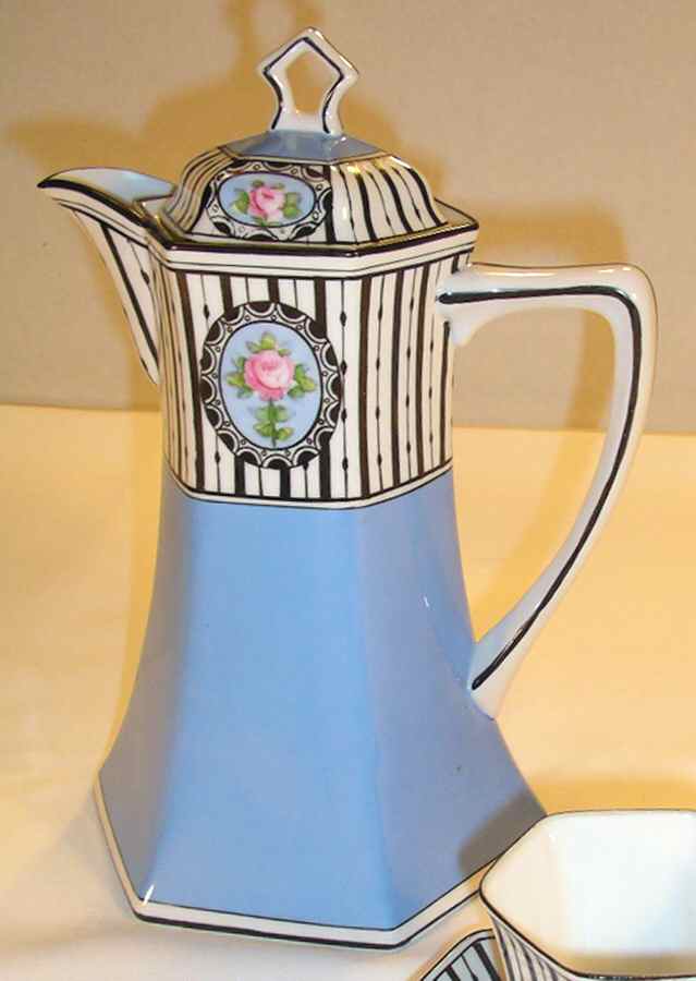 N3761 Chocolate Pot & Lid by Noritake-1