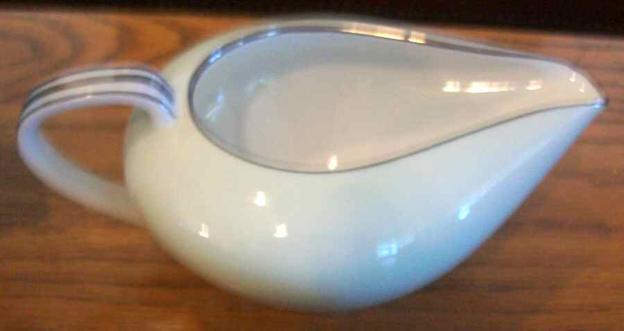 N3768 Creamer by Noritake-1