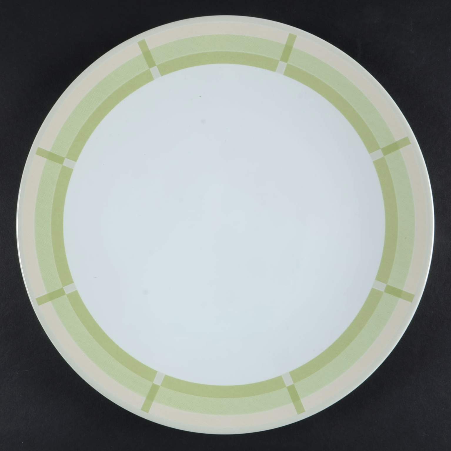 Long Beach 12" Chop Plate (Round Platter) by Nautica-1