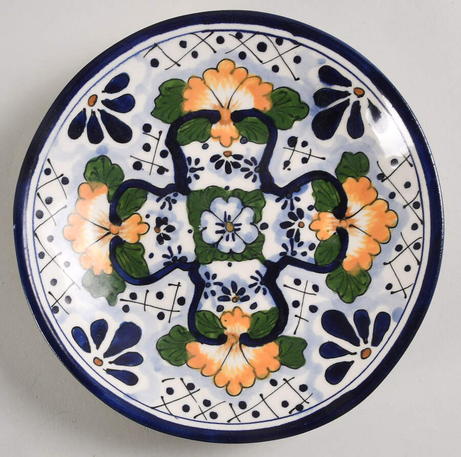 Invitation, The Salad/Dessert Plate by Novica China-1
