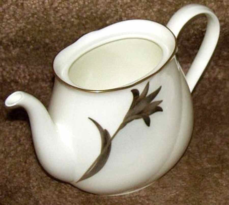 Night Line Teapot No Lid by Noritake-1