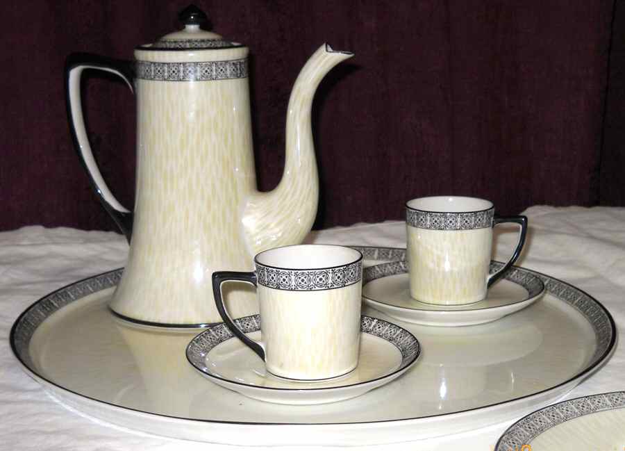 N3569 Mini Coffee Pot & Lid by Noritake-1