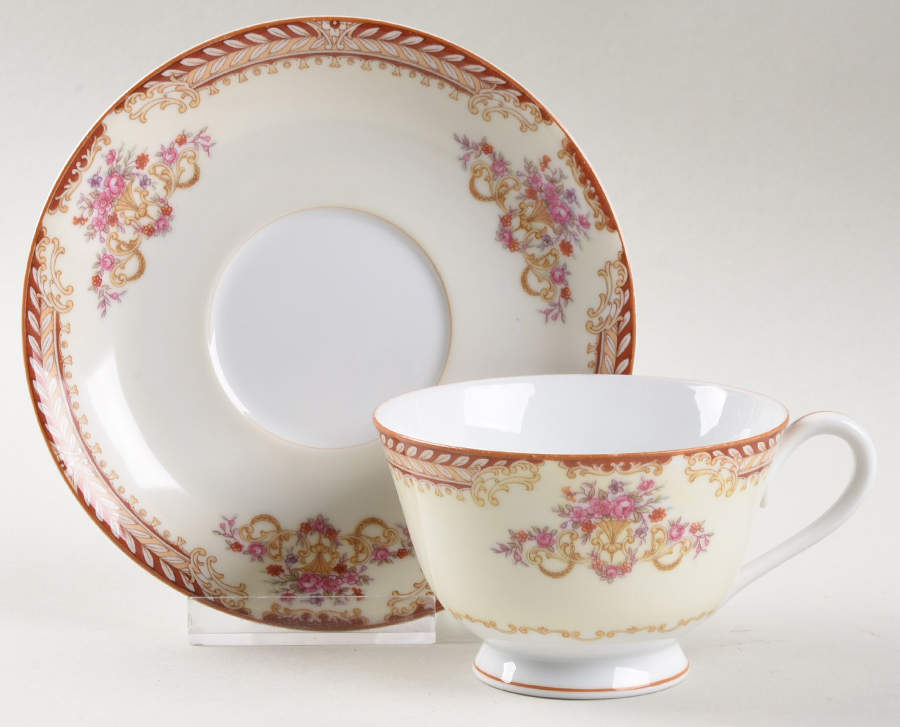 N3545 Footed Cup & Saucer Set by Noritake-1