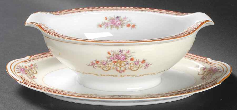 N3545 Gravy Boat with Attached Underplate by Noritake-1