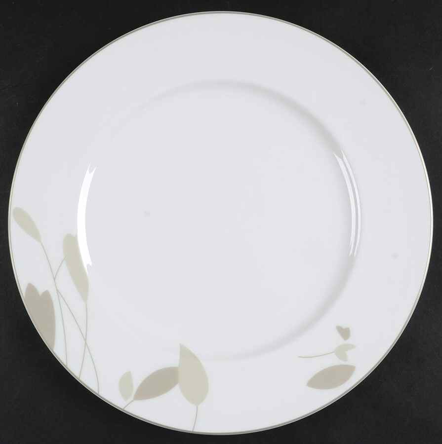 Silk Bay Dinner Plate by Noritake-1