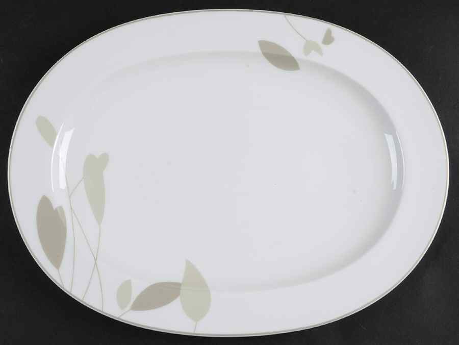 Silk Bay 14" Oval Serving Platter by Noritake-1