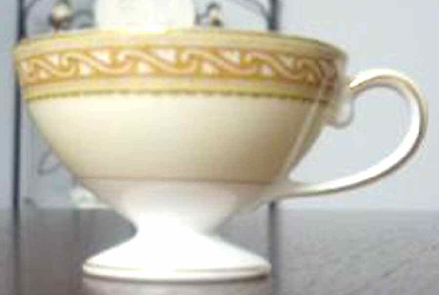 N3784 Footed Cup by Noritake-1
