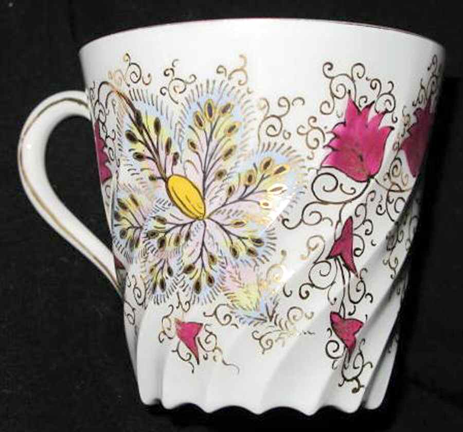 NYM27 Flat Cup by Nymphenburg-1