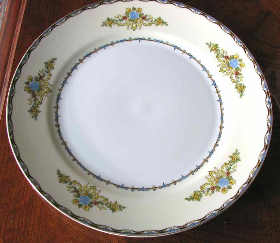 N3793 Dinner Plate by Noritake-1