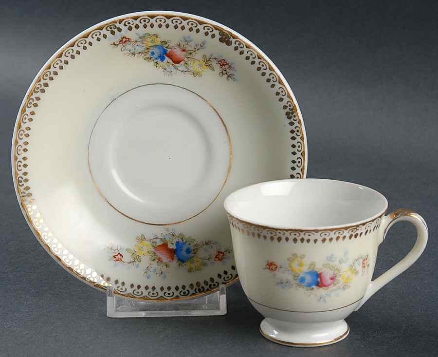NAS21 Footed Demitasse Cup & Saucer Set by Nasco (Japan)-1