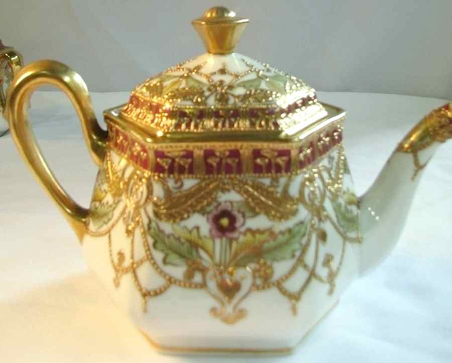 N3548 Teapot & Lid by Noritake-1