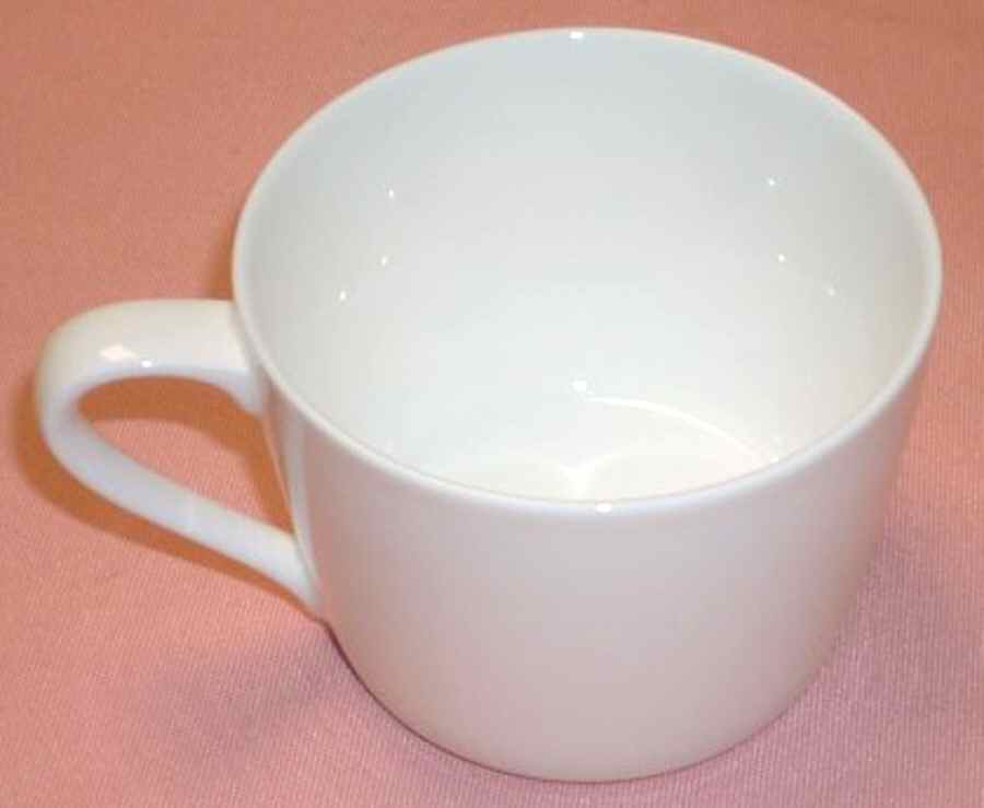 Arita Flat Cup by Narumi-1