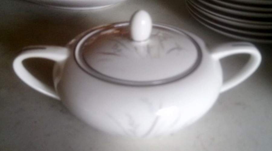 Rexon Sugar Bowl & Lid by Noritake-1