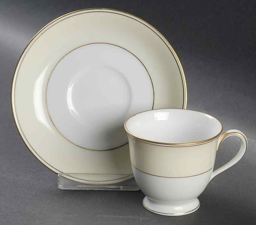 N2926 Footed Demitasse Cup & Saucer Set by Noritake-1