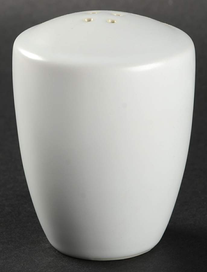 Colorwave White Pepper Shaker by Noritake-1