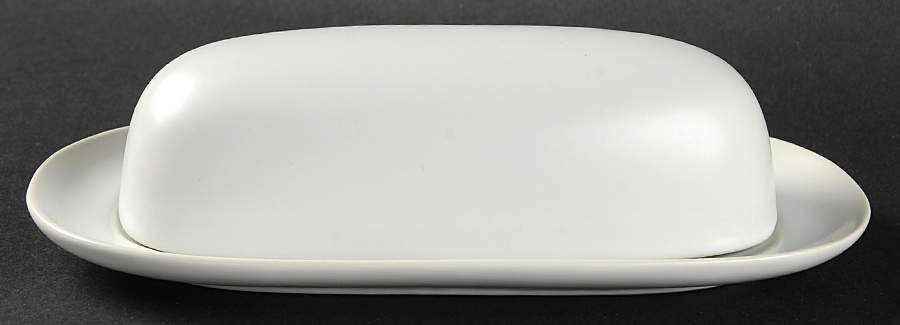 Colorwave White 1/4 Lb Covered Butter by Noritake-1