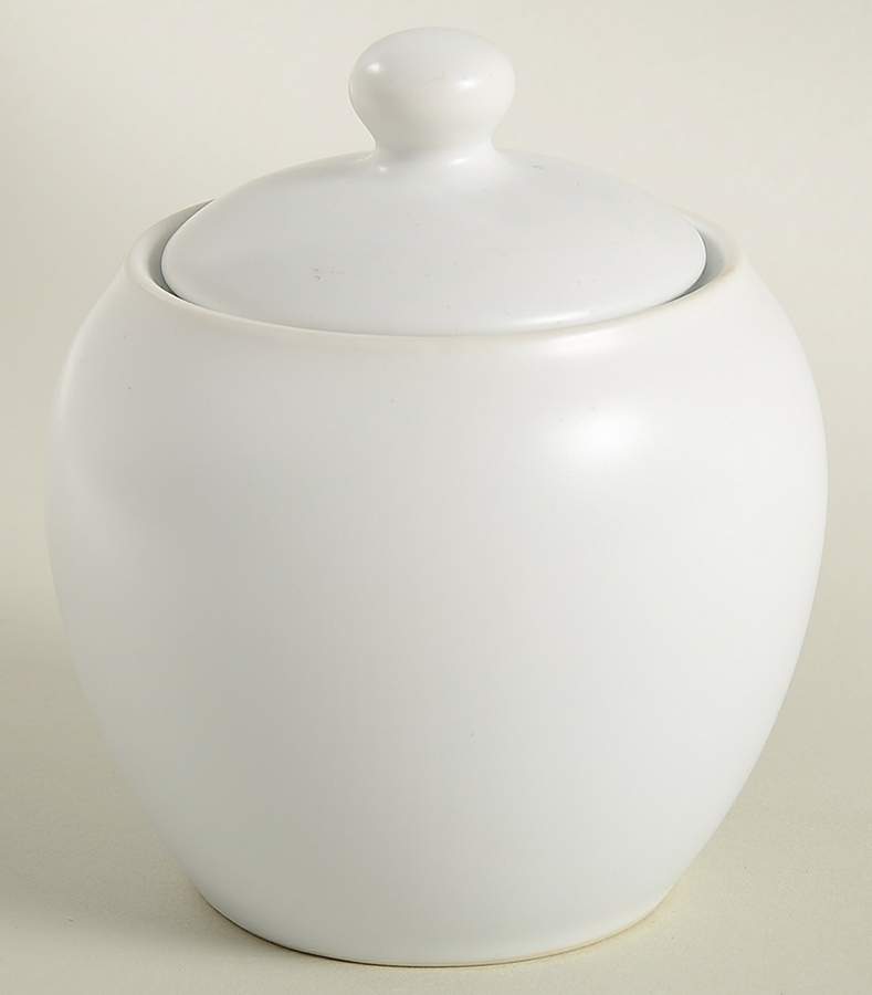 Colorwave White Sugar Bowl & Lid by Noritake-1