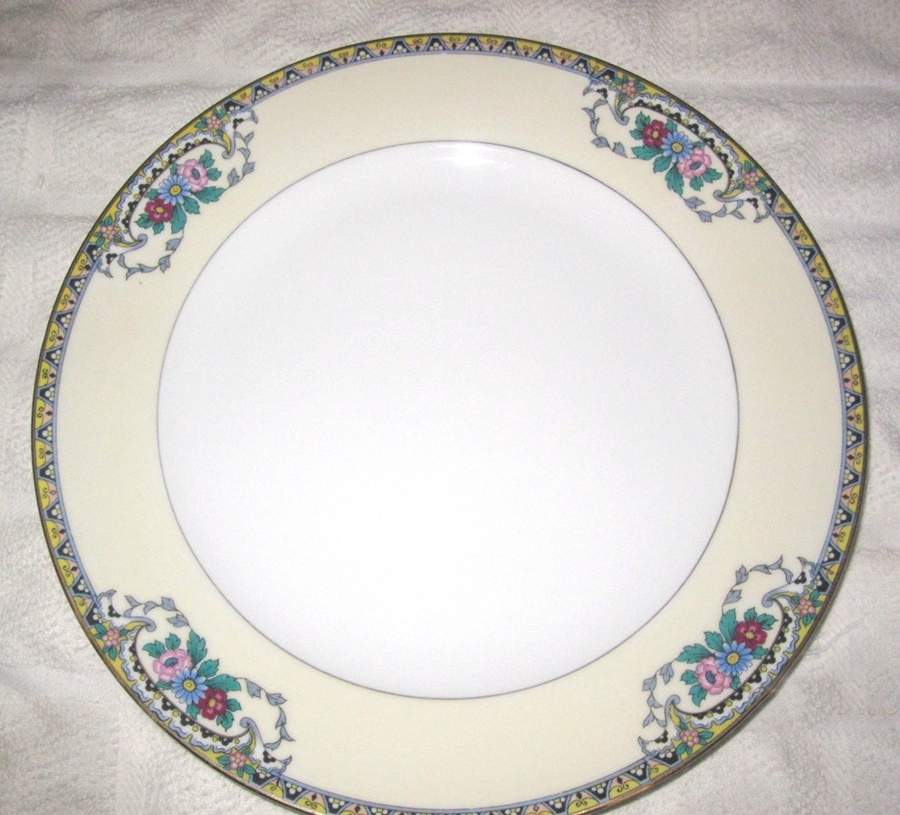 N3677 Salad Plate by Noritake-1