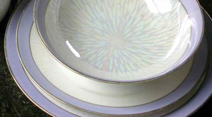 N3828 Dinner Plate by Noritake-1