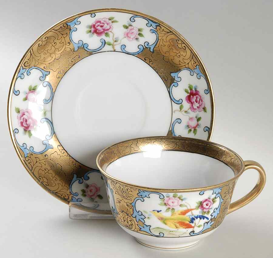 N3843 Footed Cup & Saucer Set by Noritake-1