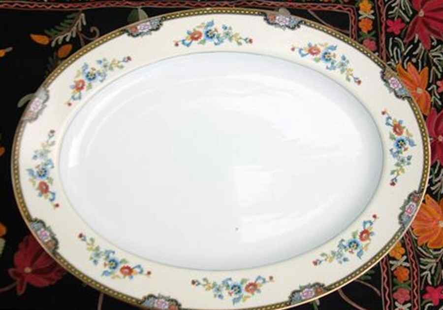 N3560 14" Oval Serving Platter by Noritake-1