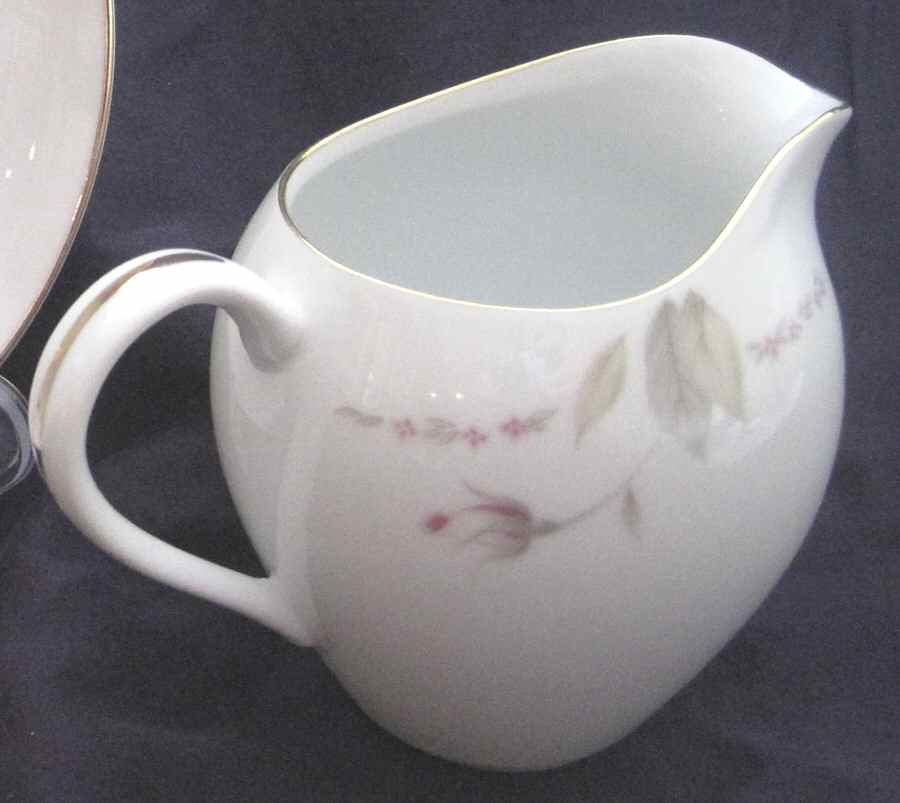 Elizabeth Creamer by Norleans-1