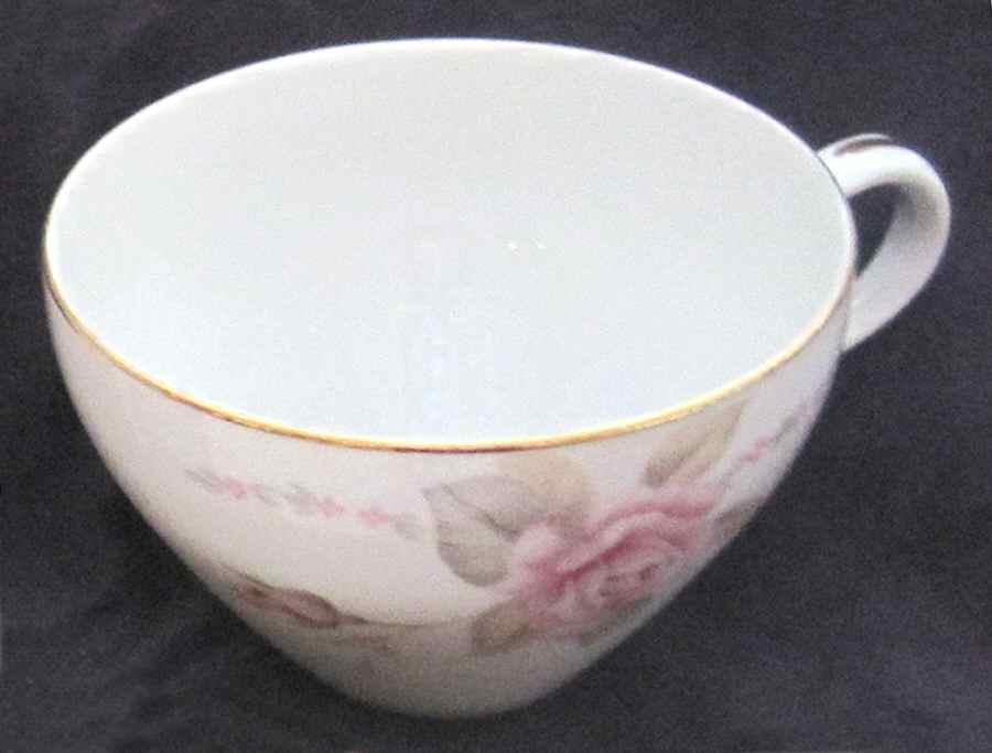 Elizabeth Flat Cup by Norleans-1