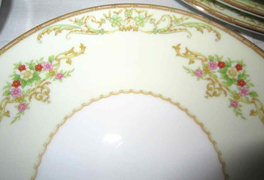 N3601 Dinner Plate by Noritake-1