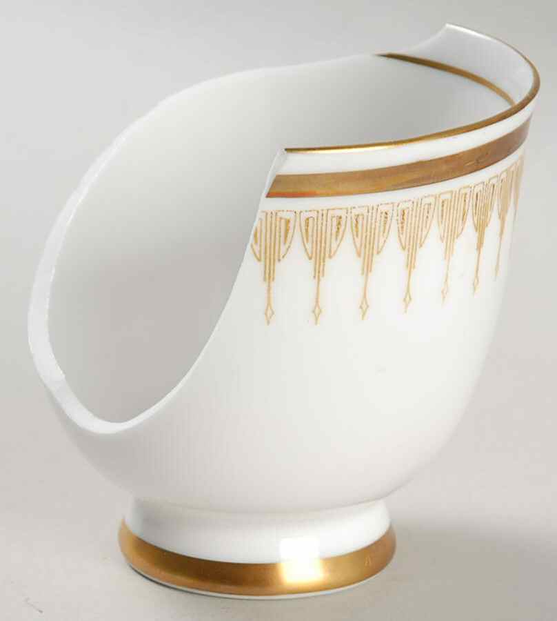 3173a Footed Cup by New Chelsea-1