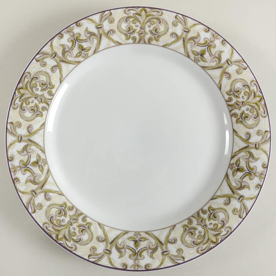 Sugar Plum Dinner Plate by Noble Excellence-1