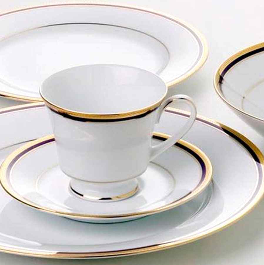 Toorak Blue Dinner Plate by Noritake-1