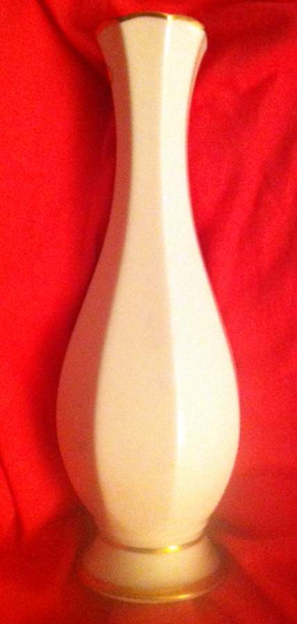N3893 9" Vase by Noritake-1